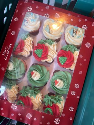 Christmas cupcakes