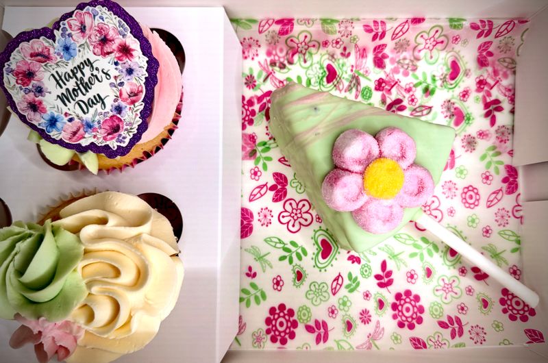 Mini Bloom Mothers Day Individual Box