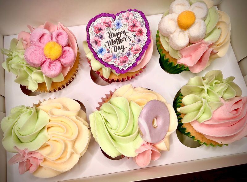 Mother’s Day Cupcakes