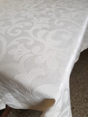 Fata masa 135x 145 cm, damasc ivory-crem