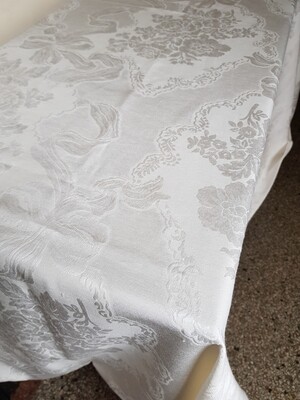 Fata masa 140x155 cm, damasc model flori si funde