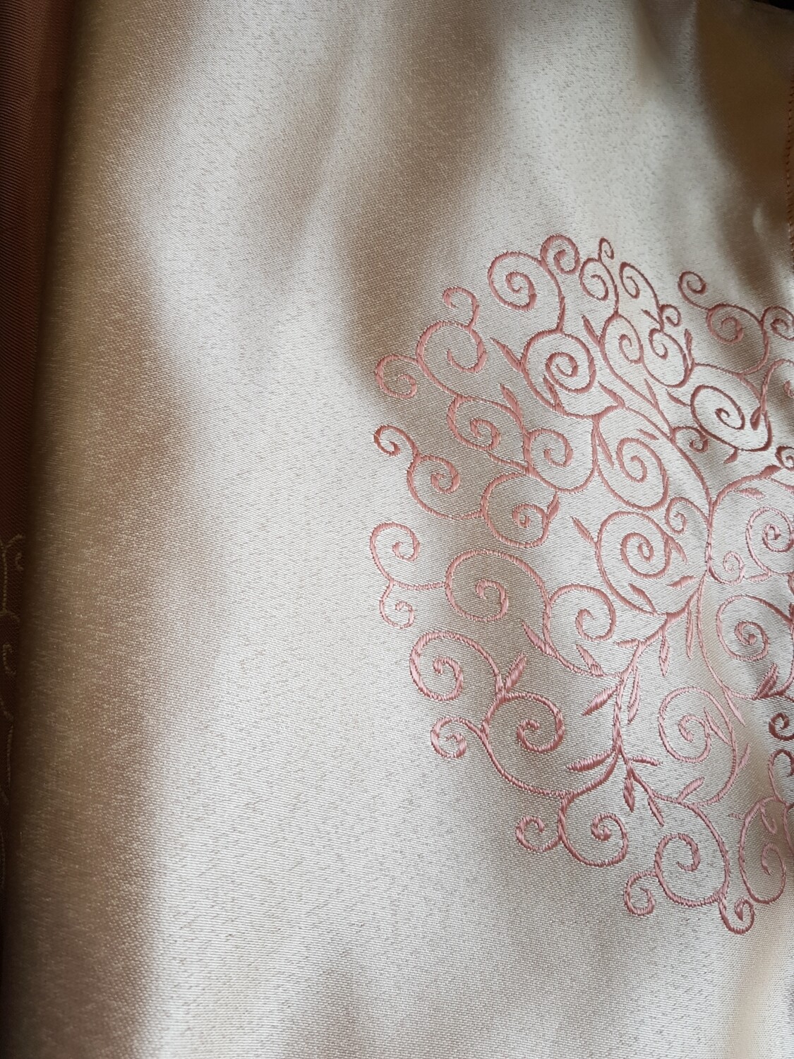 Servet 35x35 cm brocart crem &amp; somon