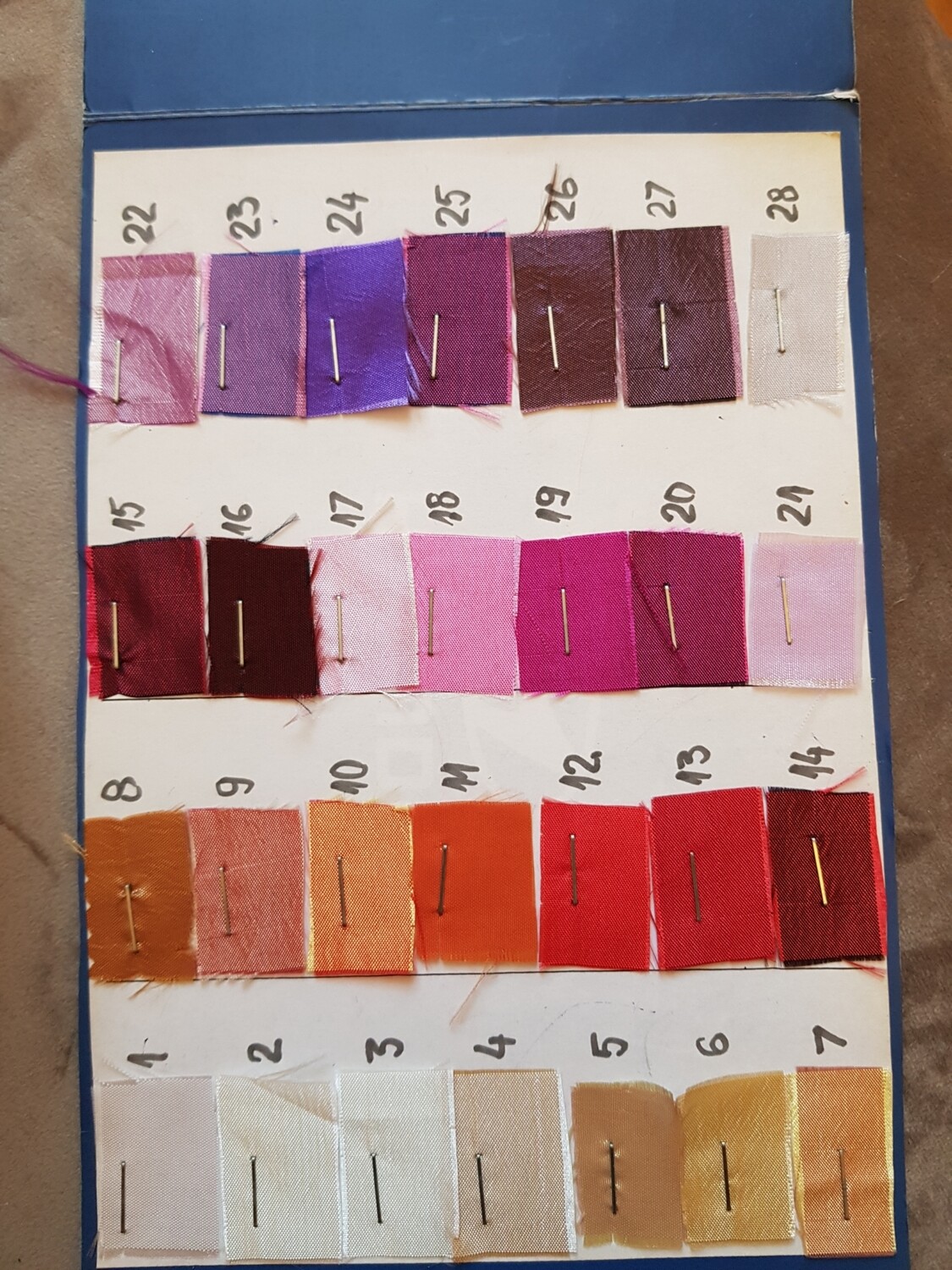 Esarfe ondulate