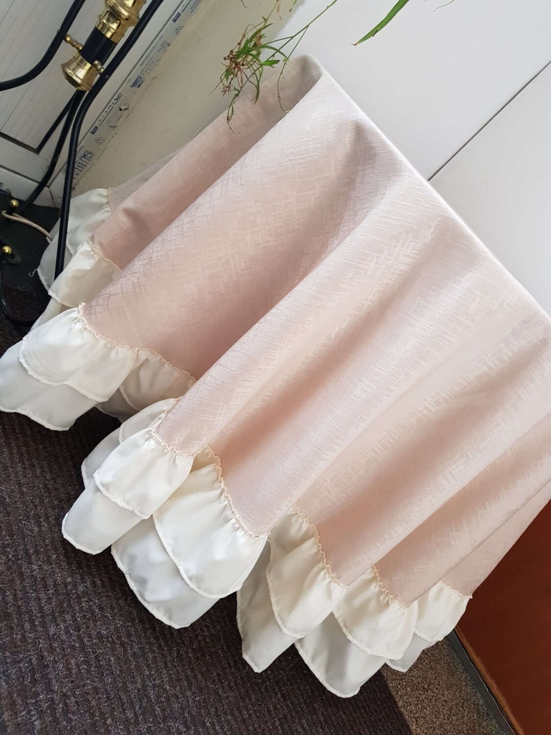Față de masa &quot;vintage&quot;