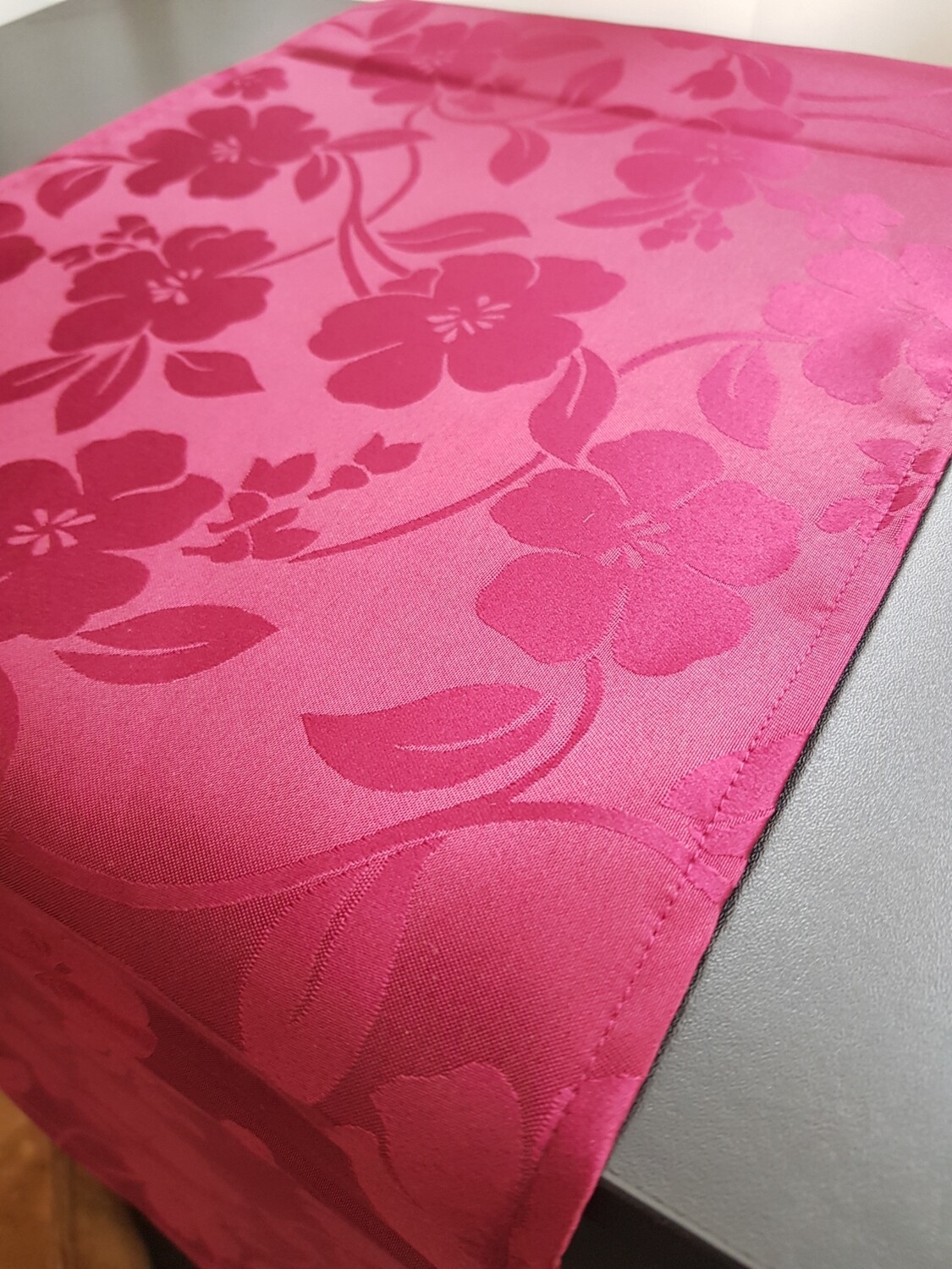 Naproane (runner masa) brocard 100% polyester