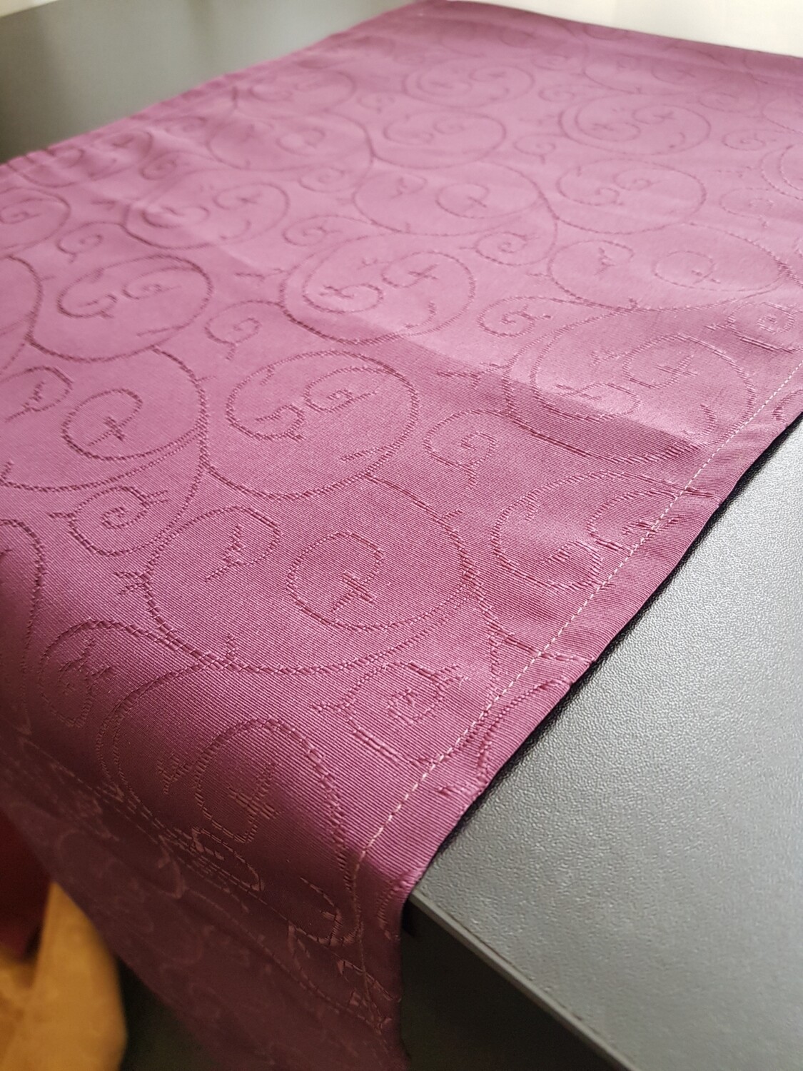 Naproane (runner masa) brocard 100% polyester