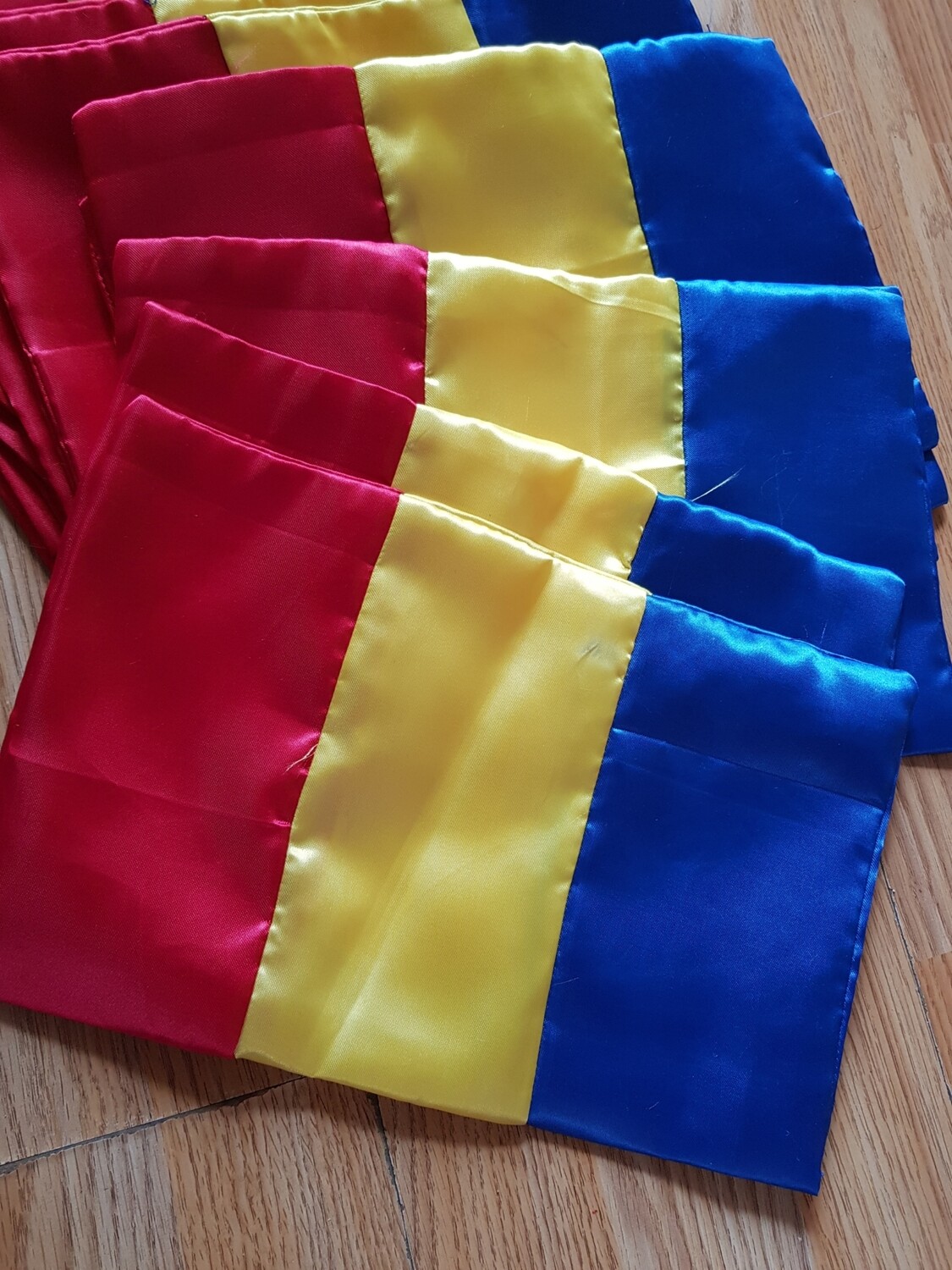 Tricolor