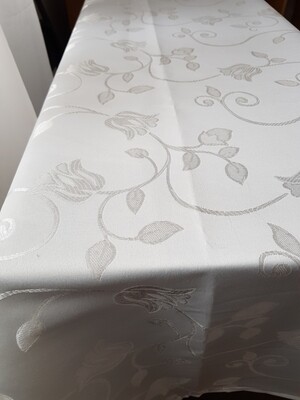 Fata masa brocart ivory, model lalele