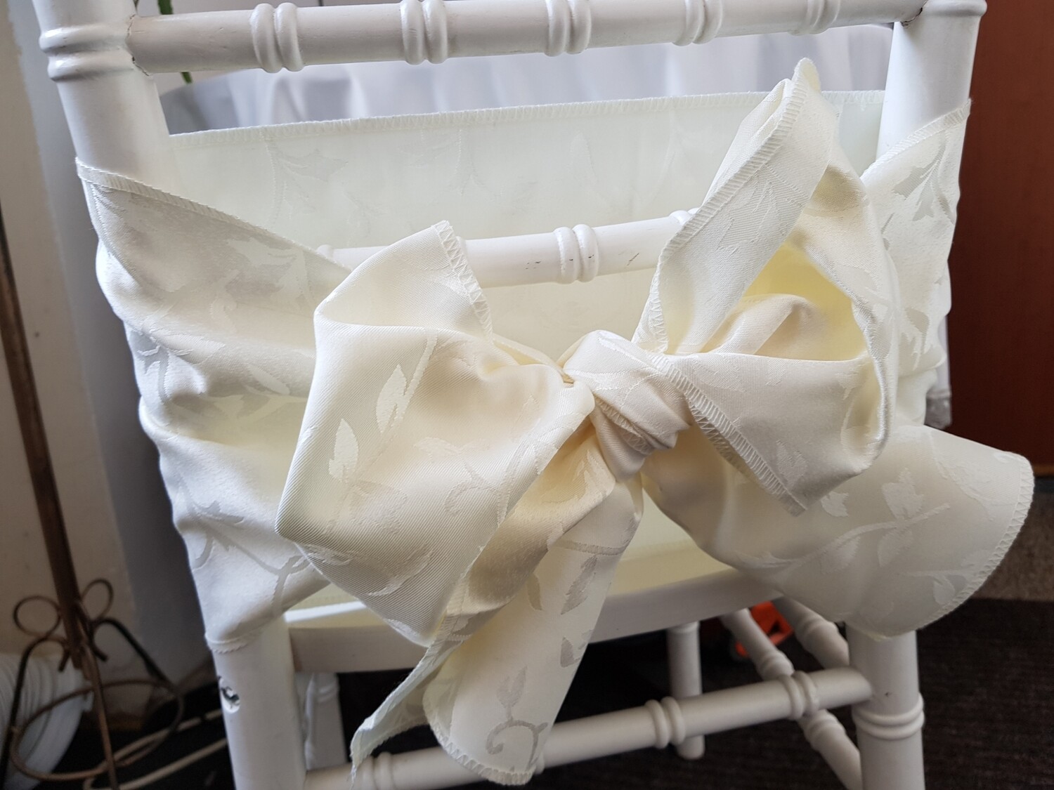 Esarfe confectionate din jacard ivory  20x180cm