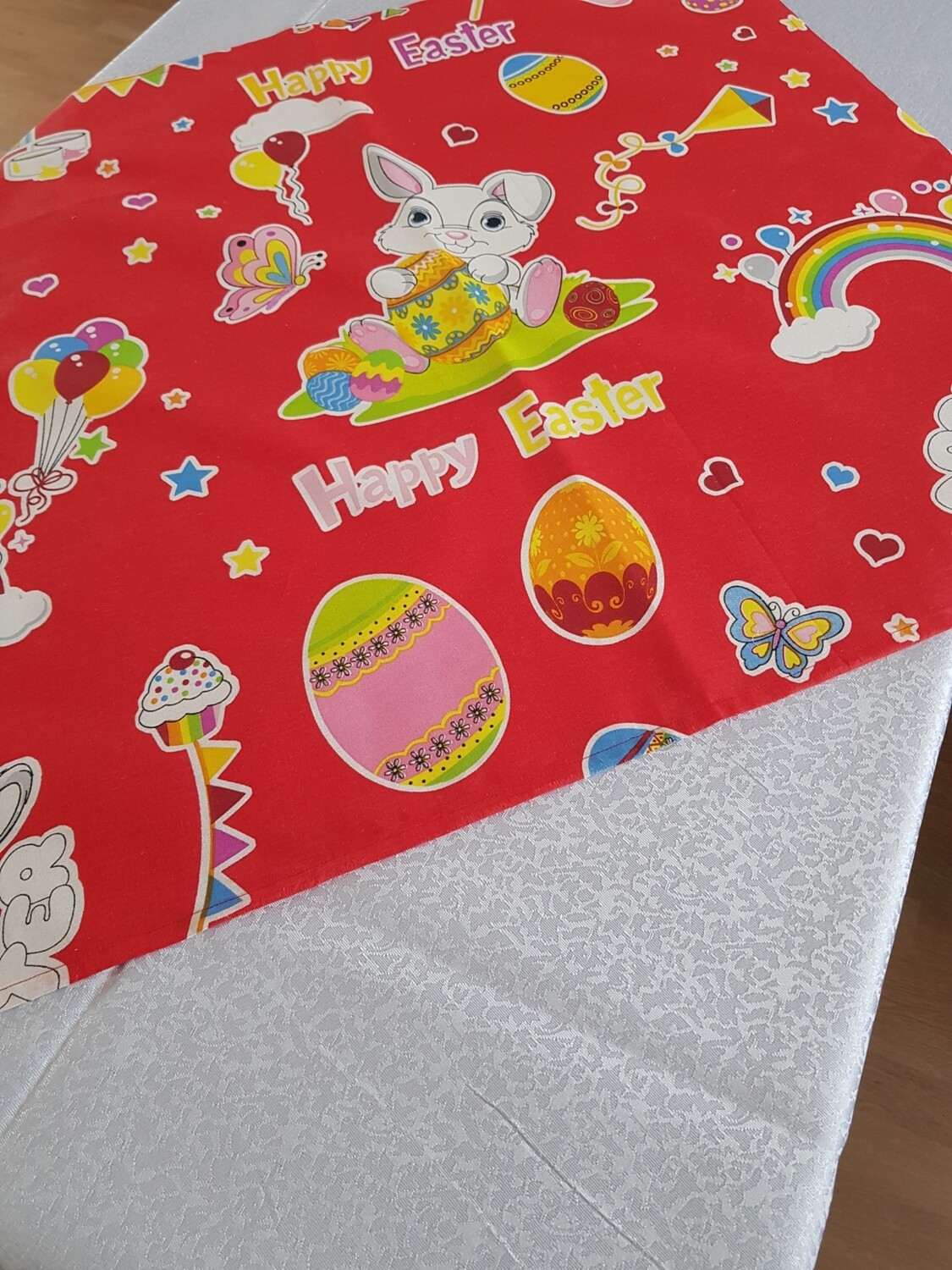 Set masa 4 persoane &quot;Happy Easter&quot;
