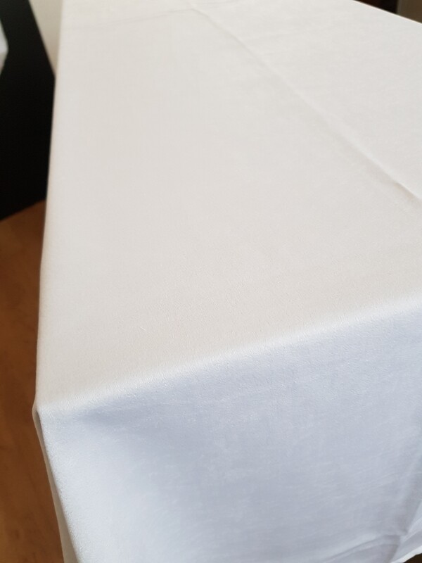 Fata masa 130x200 soft alb