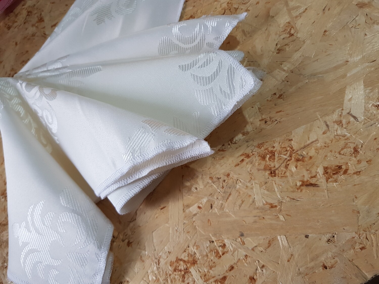 Servet brocart ivory model Spania