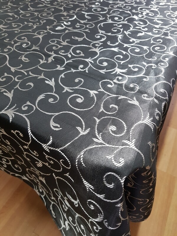 Fata masa 135x175 cm brocart negru &amp; argintiu