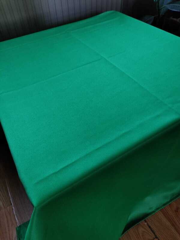 Fata masa 145x145 cm brocart satinat verde