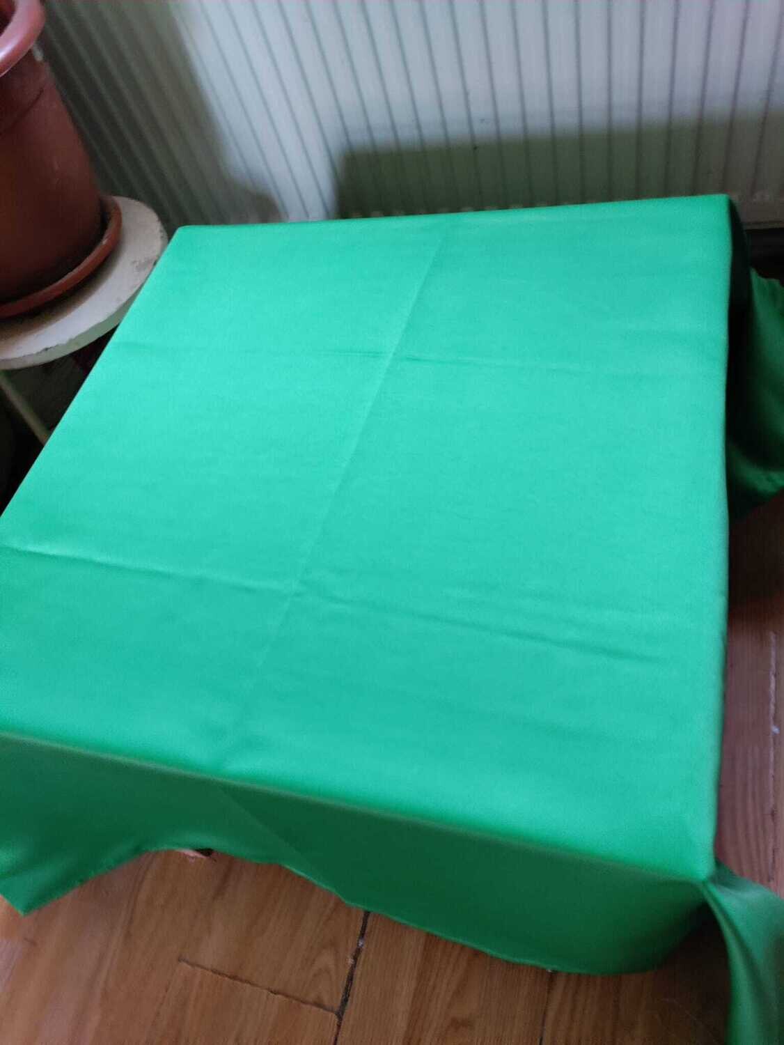 Fata masa 145x145 cm brocart satinat verde
