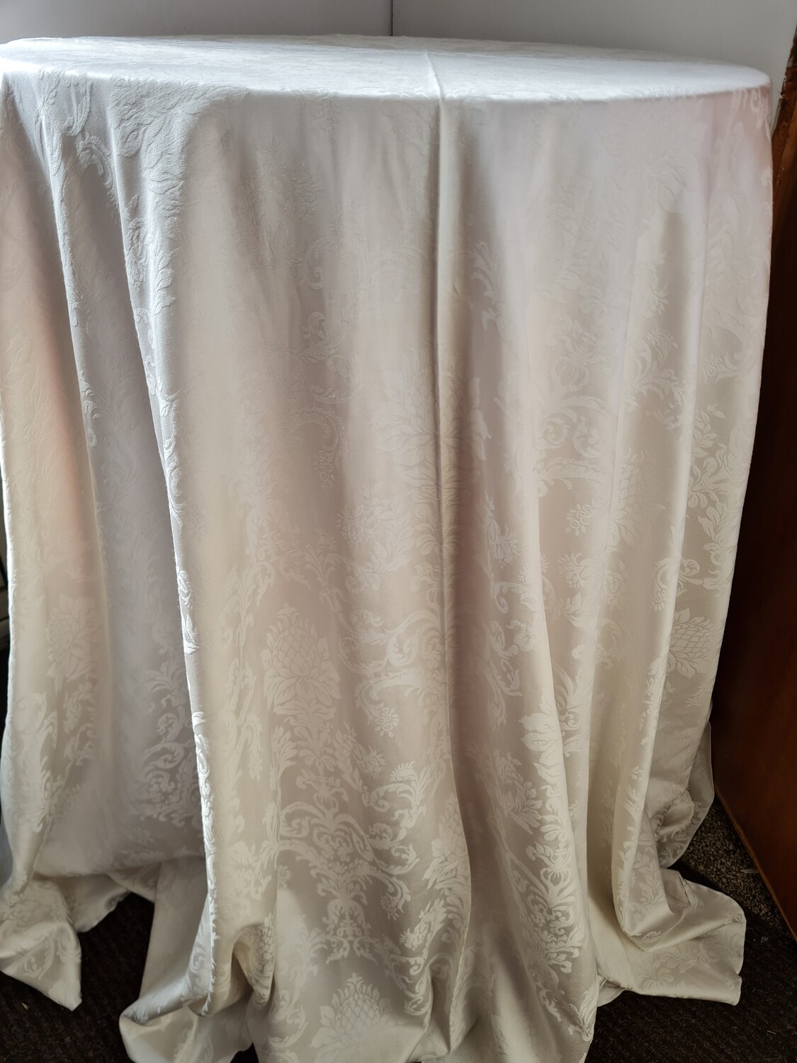 Fata masa damasc ivory diametrul 320 cm