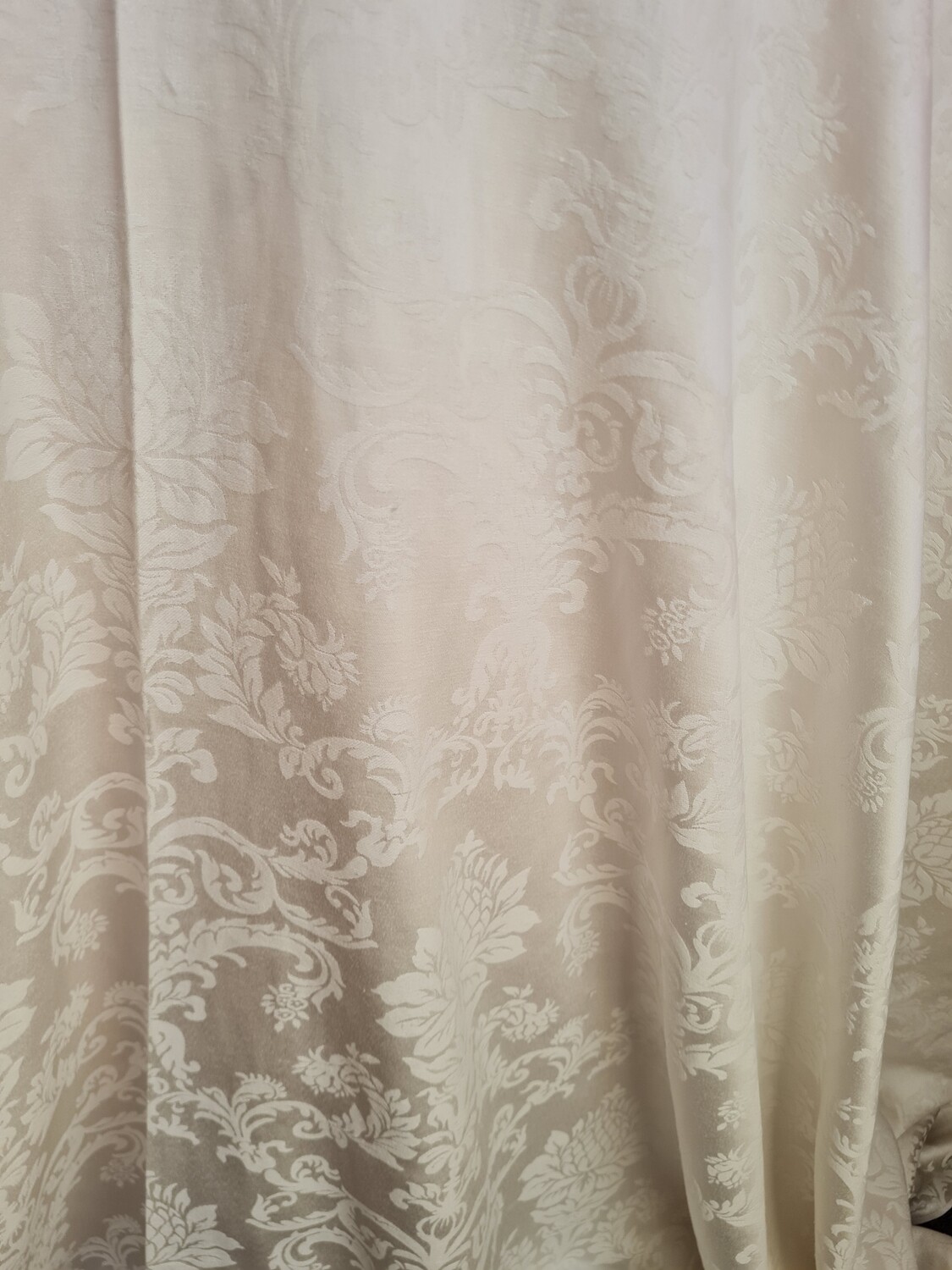 Fata masa damasc ivory diametrul 320 cm