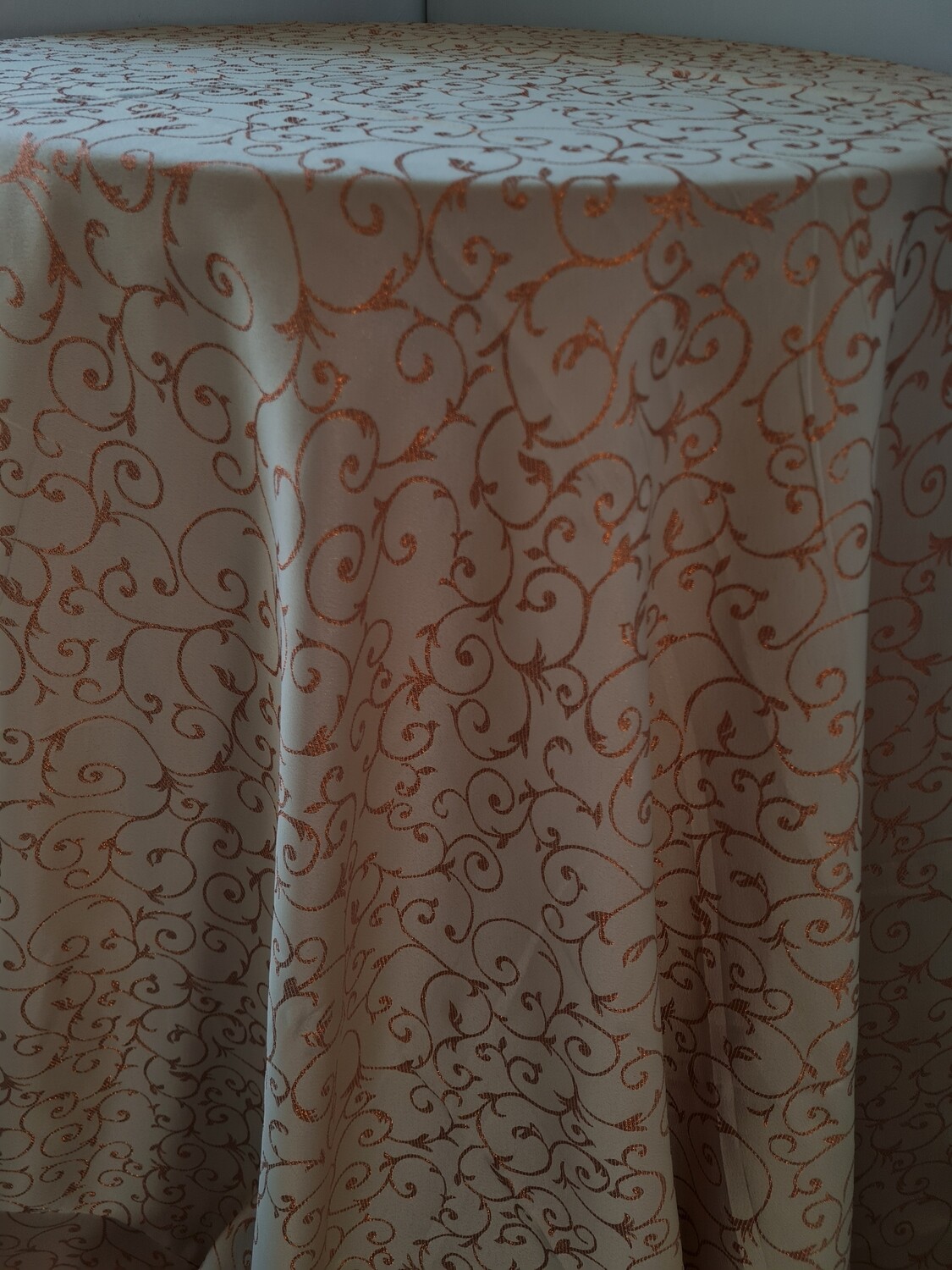 Fata masa rotunda D320 cm, brocart bej &amp; somon
