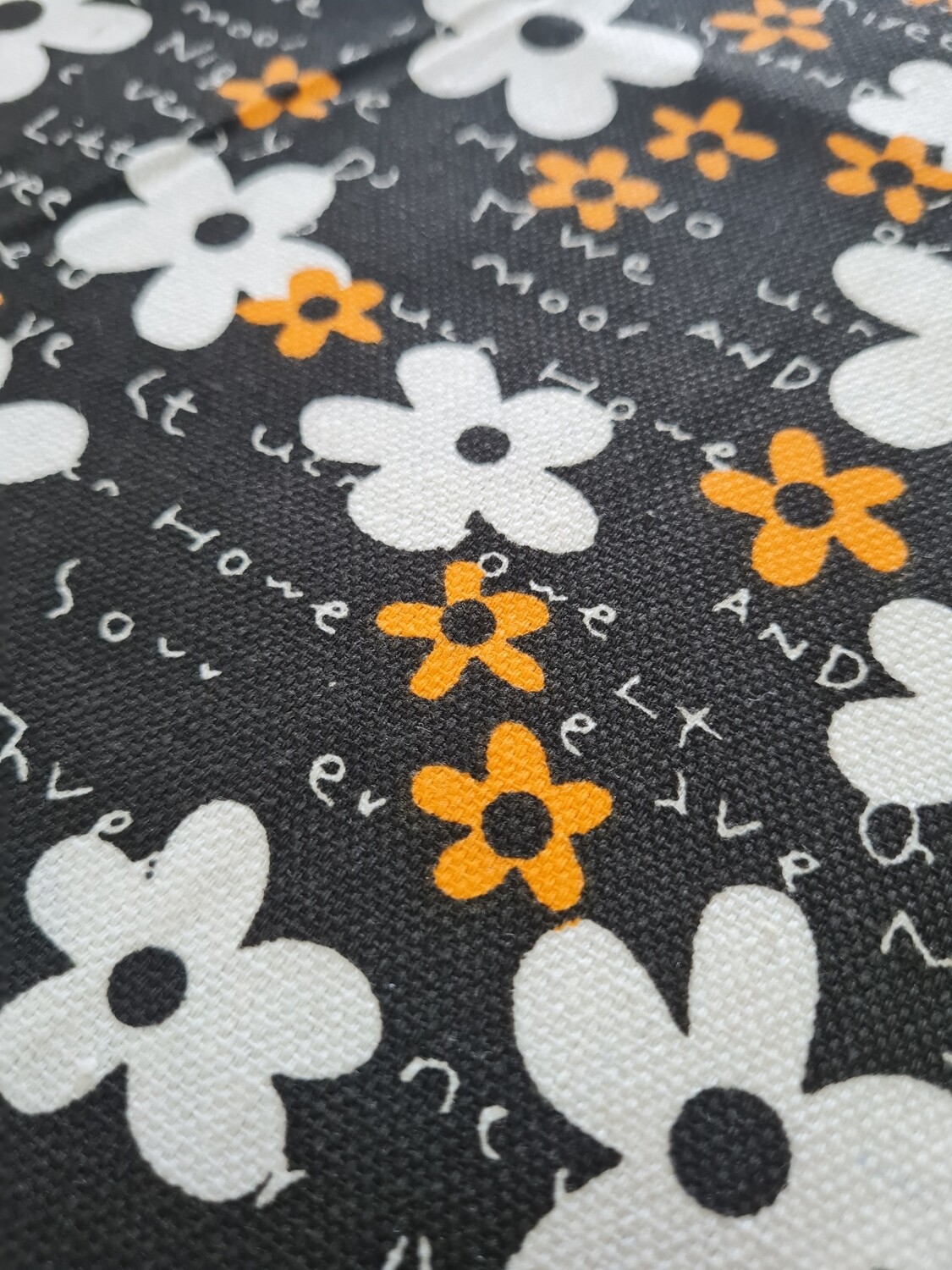 Fata masa ”flori de bumbac”