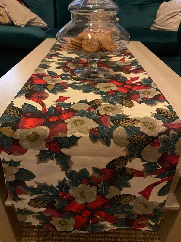 Napron motive iarna funde si flori