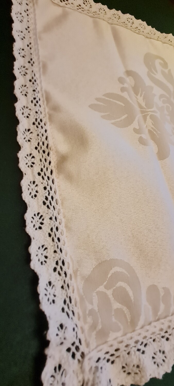 Șervet damasc cu dantela bumbac ( 36x36 cm)