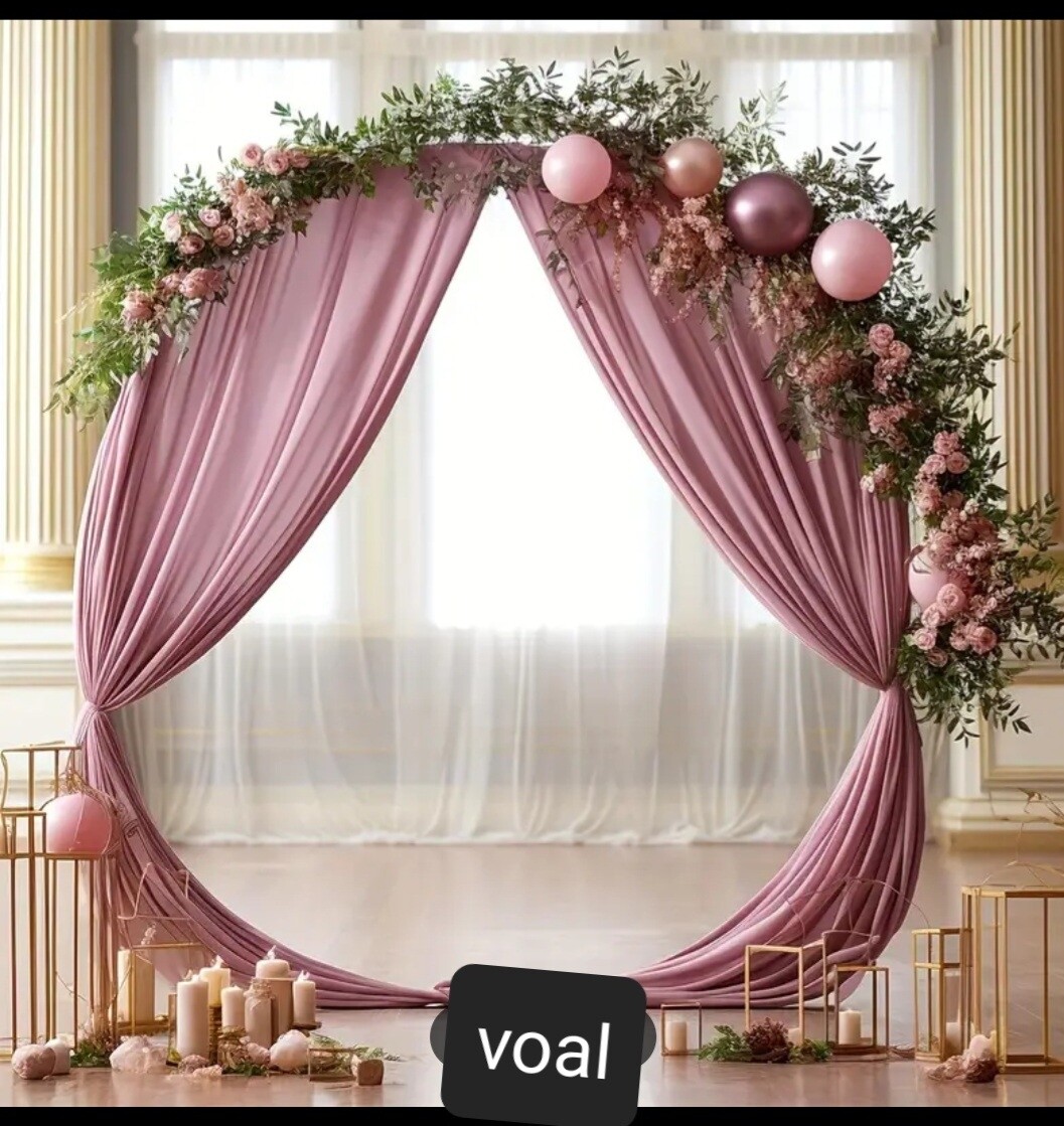 Decor arcada cu eșarfe voal