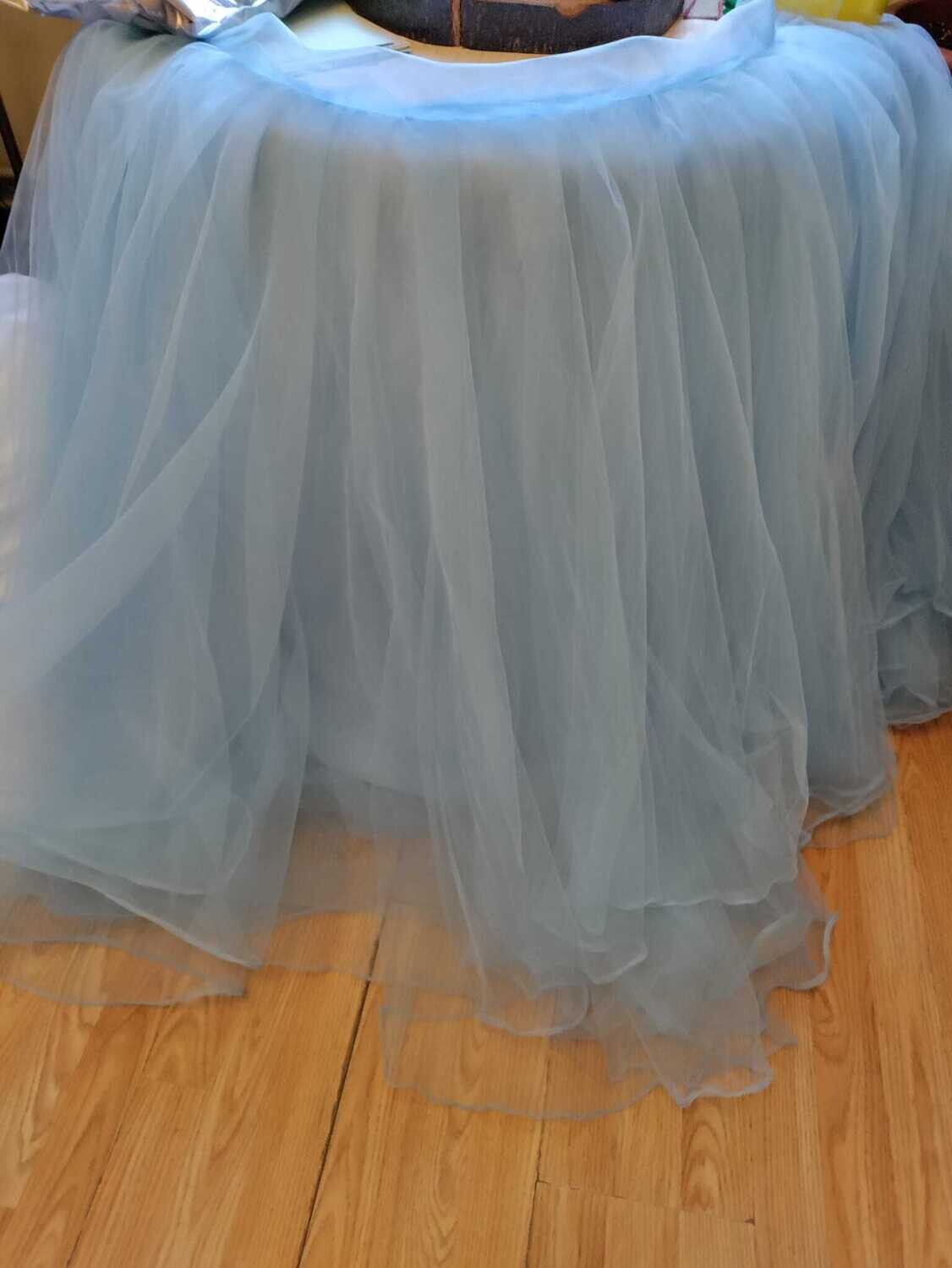 Fusta cristelniță tulle bleu