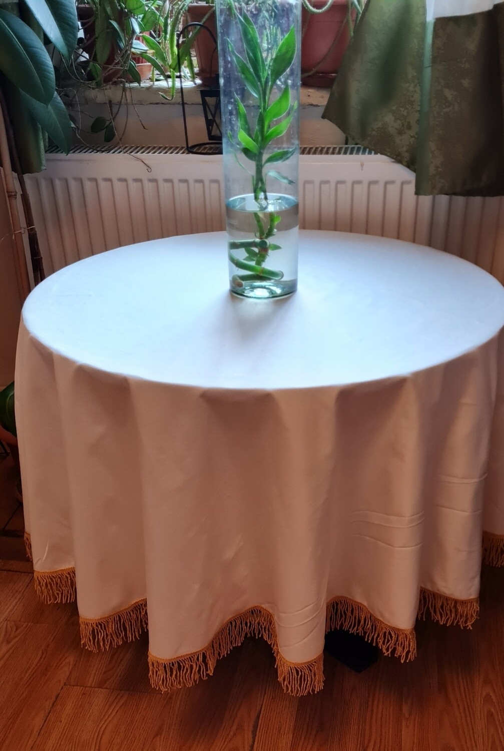 Față masă rotunda, cu franjuri (diametrul 170)