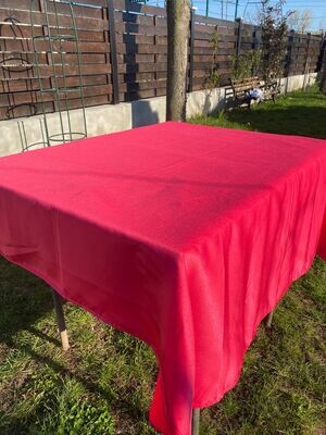 Fata masa roz fucsia