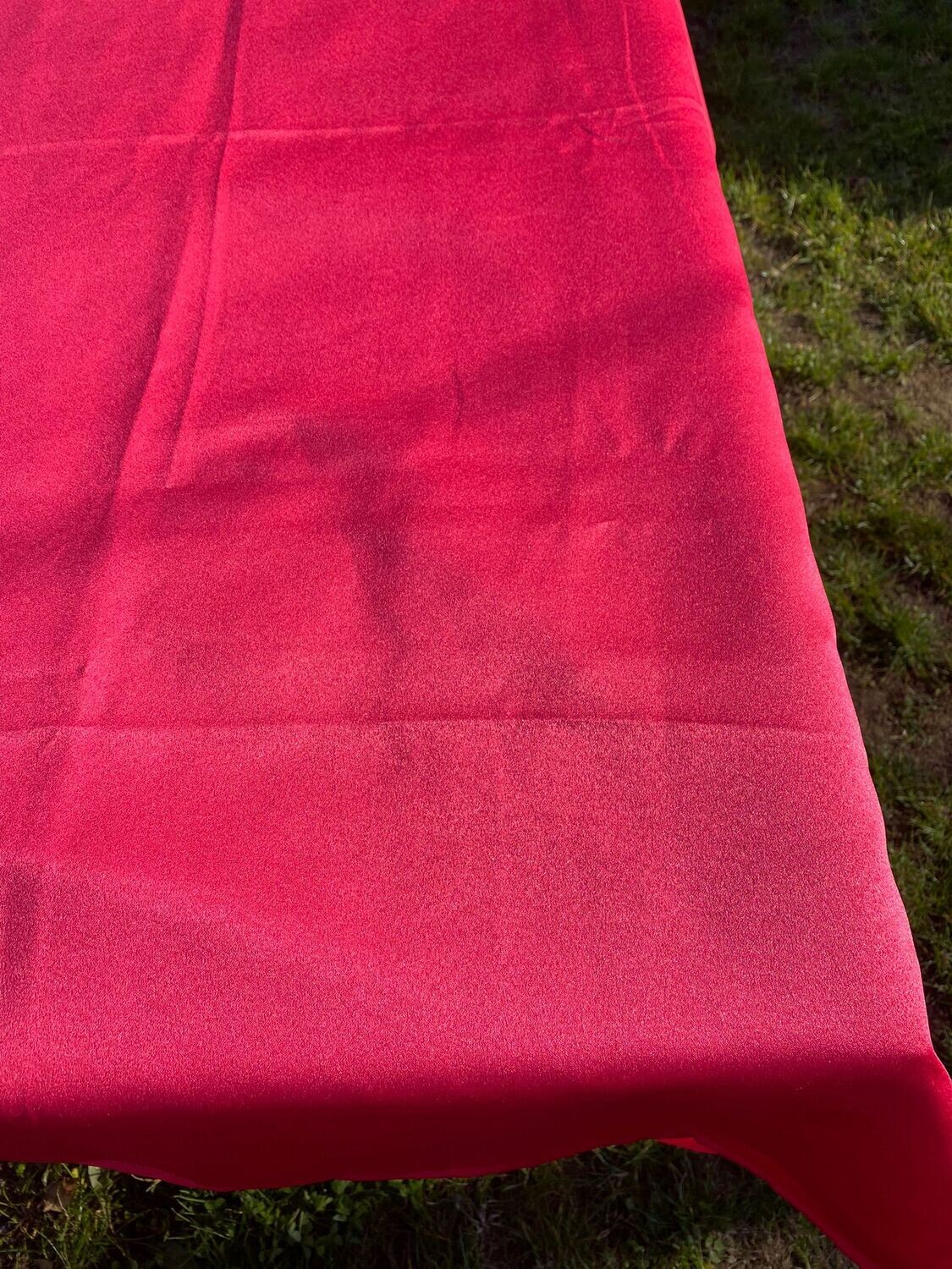 Fata masa roz fucsia
