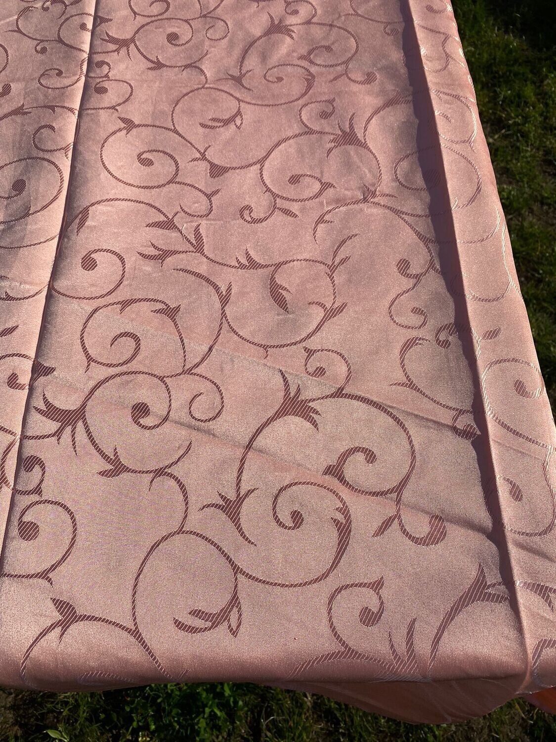 Fata masa 145x155 cm brocard somon