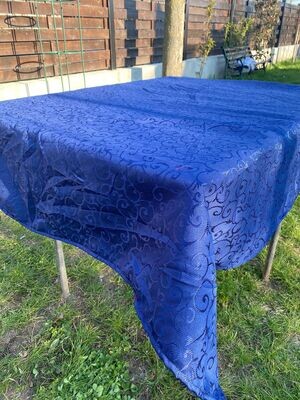 Fețe masă brocart bleumarin, model ”melci”