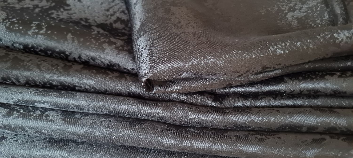 Șervete brocart negru model ape
