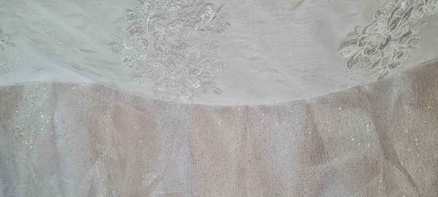 Fusta masa tulle ivory cu sclipici si dantela brodata L=400cm