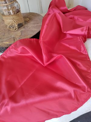 Napron rosu 36x145 cm