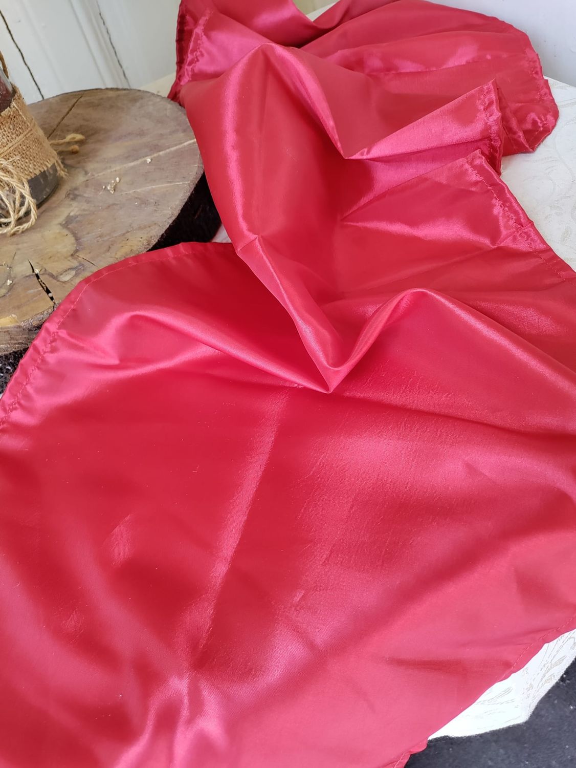 Napron rosu 36x145 cm