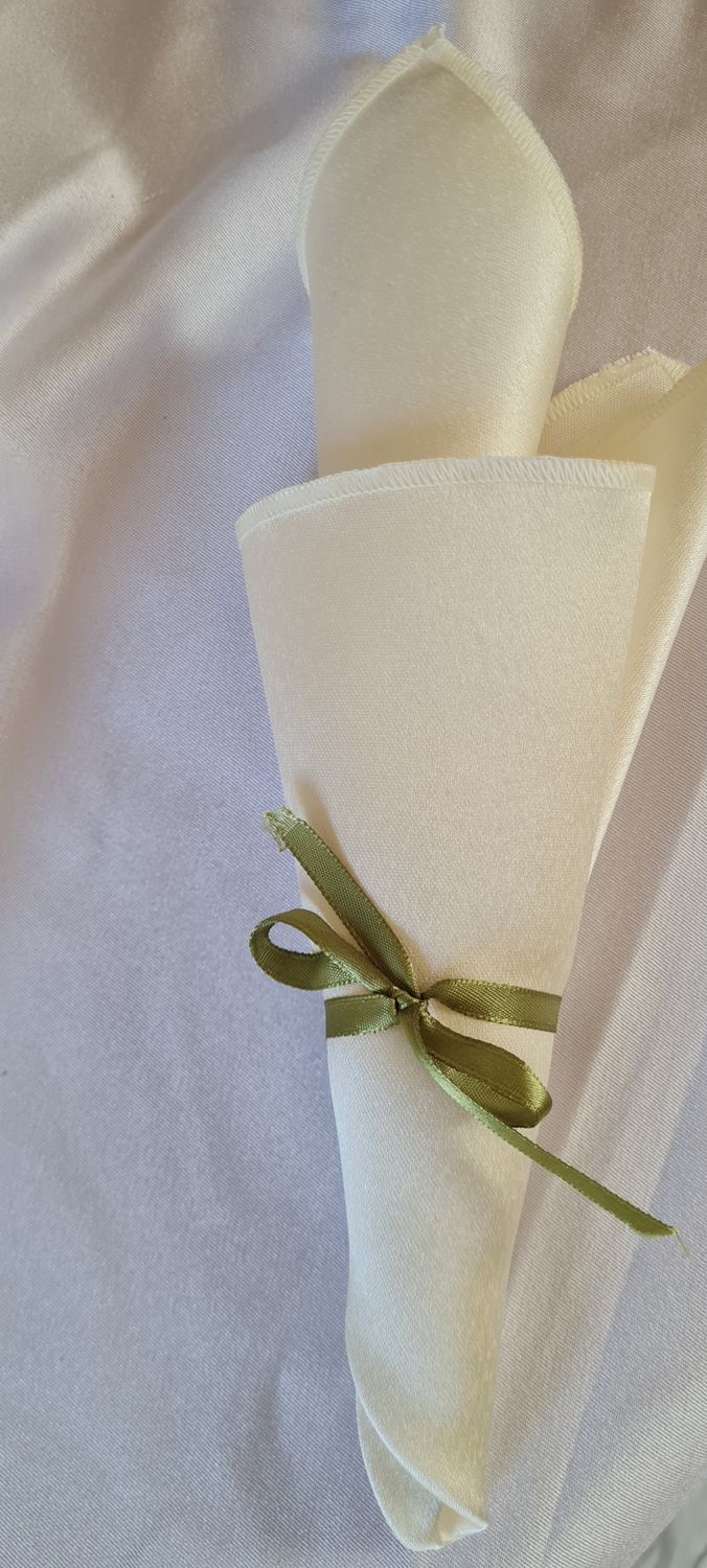 Servet brocart satinat ivory