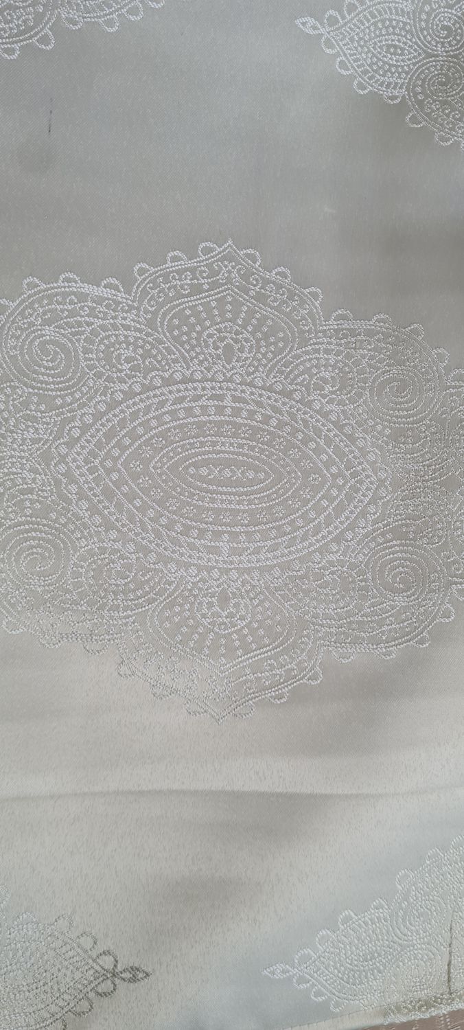 Traverse masa brocart ivory,  model hindus