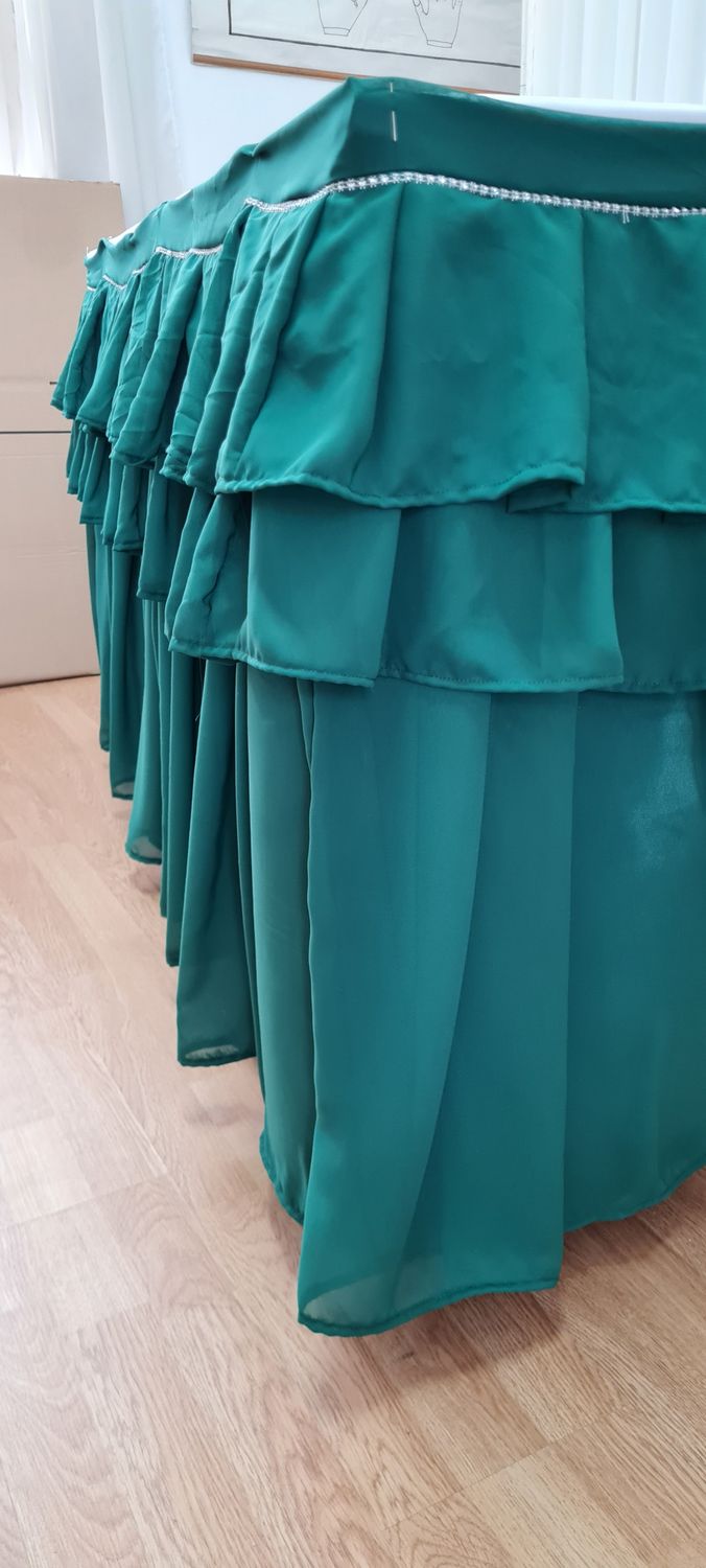 Fustă masă voal verde cu volane si strasuri
