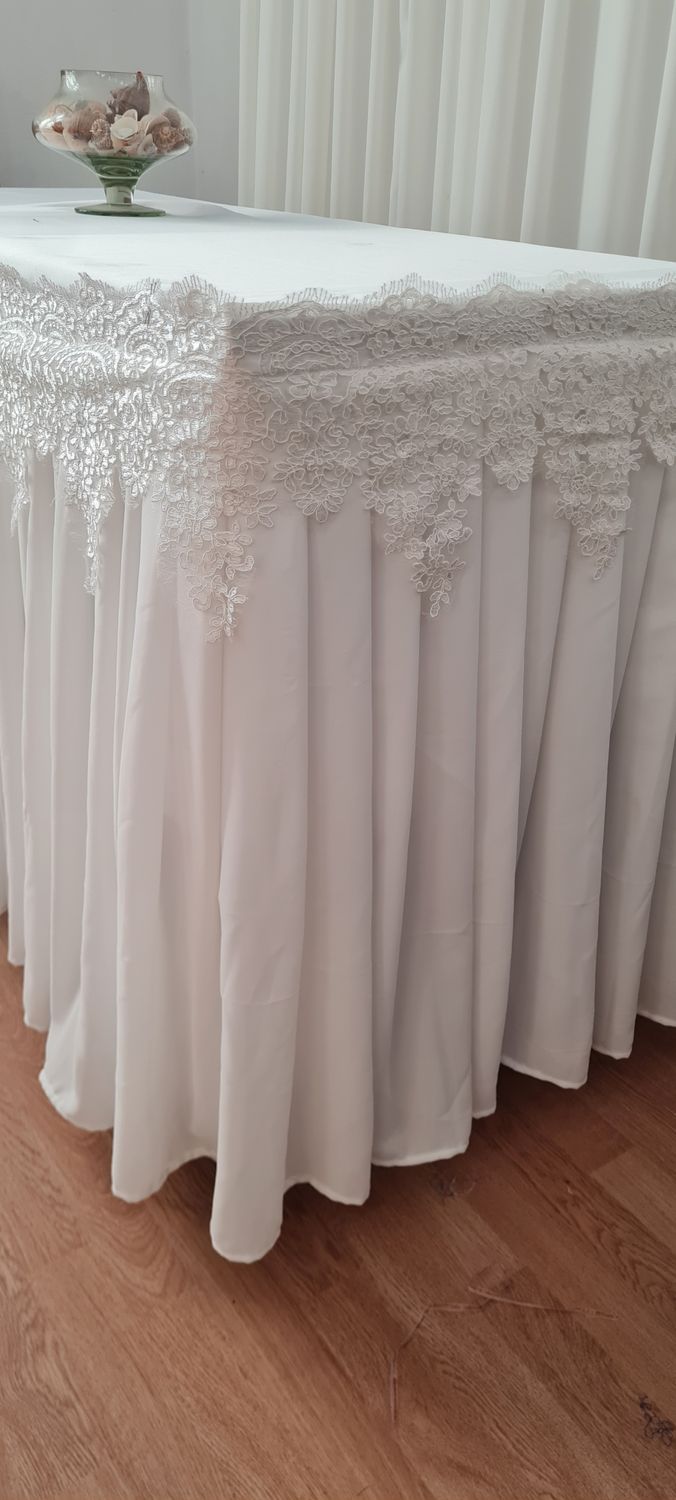 Fusta masa voal ivory cu dantelă brodată