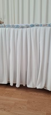 Fusta masa ivory cu accente bleu &amp; bej