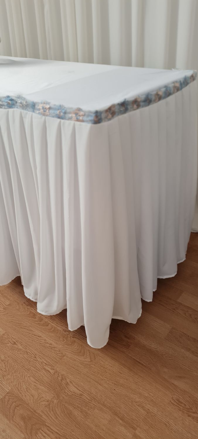 Fusta masa ivory cu accente bleu &amp; bej