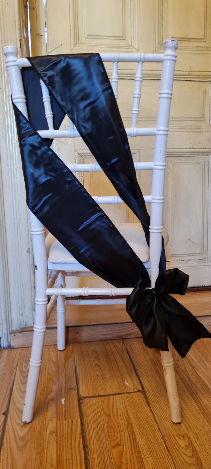 Eșarfe satin negru