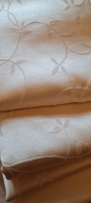 Față de masă damasc ivory model ”ramuri de măslin”