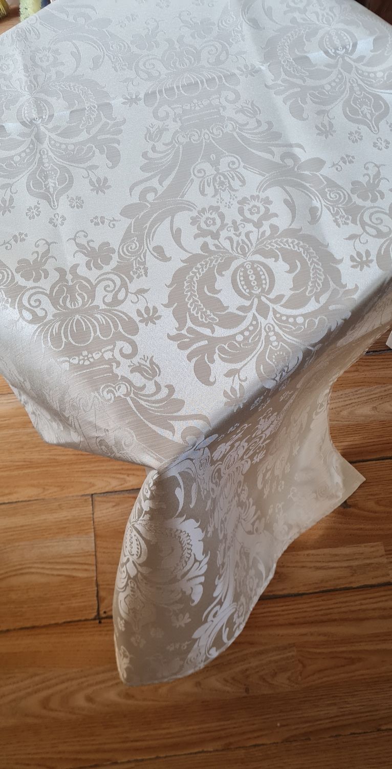 Fețe de masă jakard Satu Mare galben-auriu