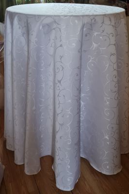 Fețe de masă brocart alb, model melci