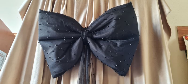 Funde decor confecționate din tulle cu biluțe