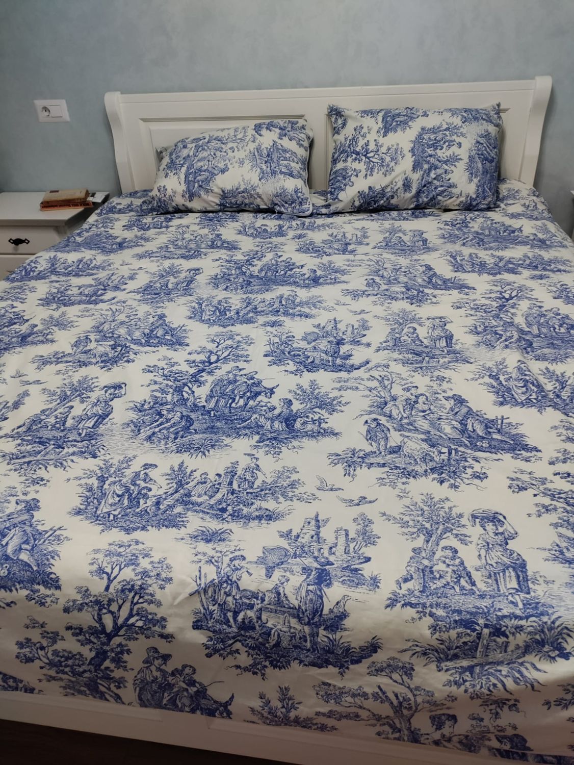 Lenjerie pat bumbac satinat Toile de Jouy- albastru