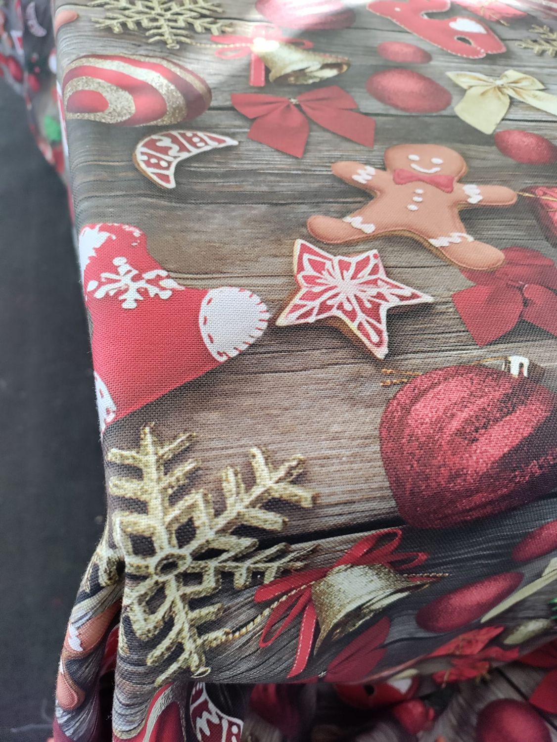 Față de masa țesătură impermeabila ”Gingerbread man”