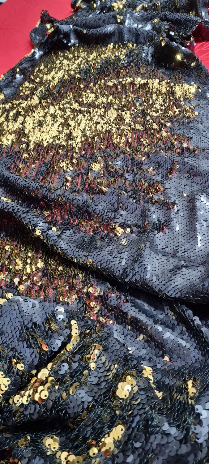 Traversă masă paiete reversibile negru si auriu